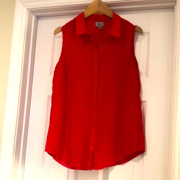 Tops - Worthington Sleeveless Button down Blouse